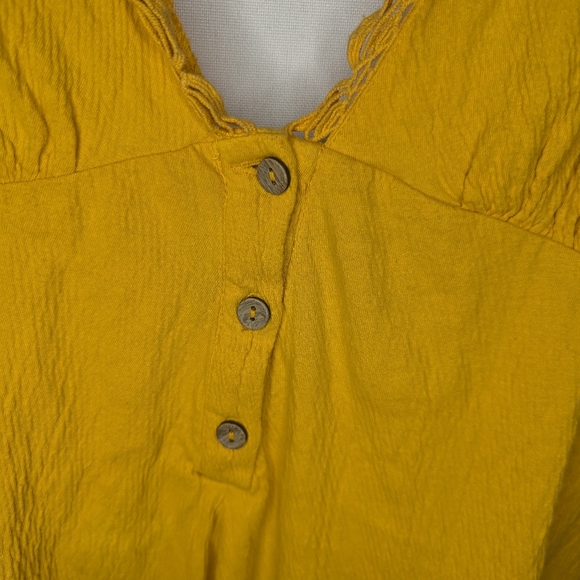 ASOS Yellow Deep V Scalloped Neckline Tank and Shorts Romper Size 6 - Picture 6 of 9